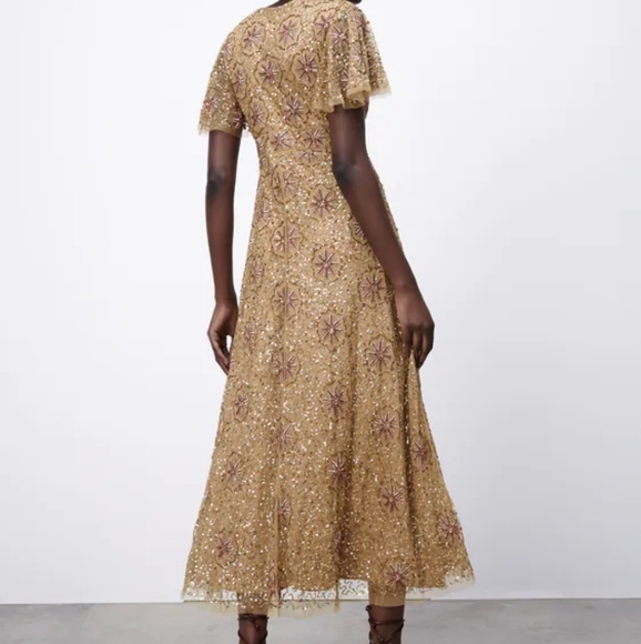 BEADED SPECIAL EDITION KNIT DRESS - Picture 6 of 12